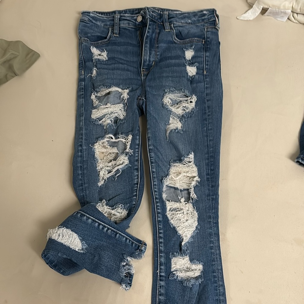 Aeropostale skinny ripped jeans